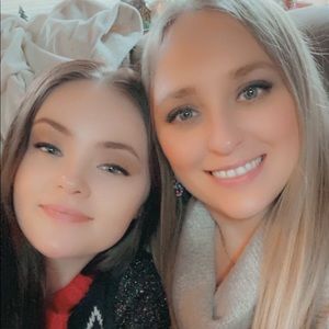 Meet your Posher, Jenna